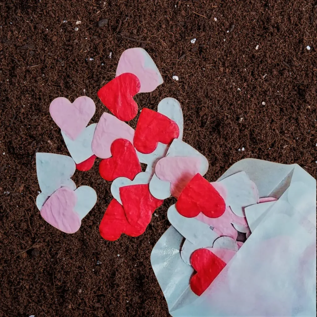 Confettihartjes 2cm | Roze-rood (Standaard Groeiconfetti Sticker)