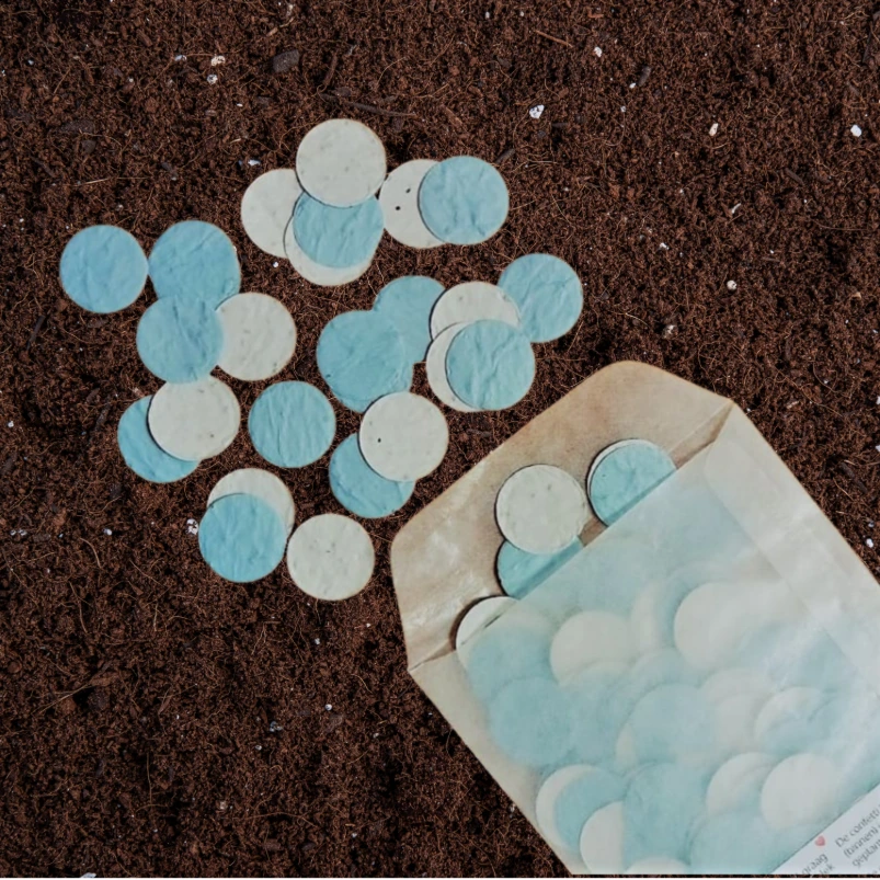 Confettirondjes 2 cm | Baby blauw (Standaard Groeiconfetti Sticker)