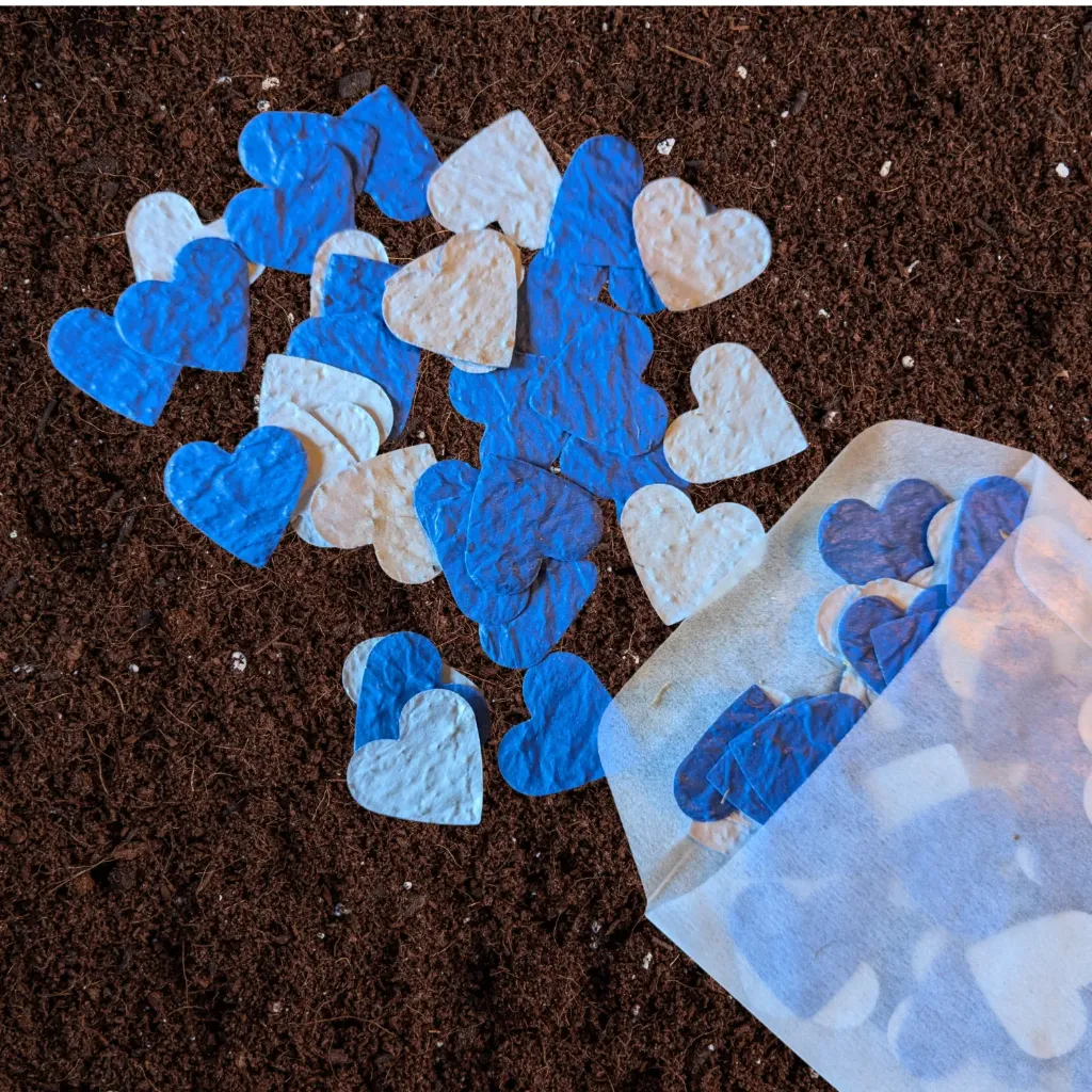 Confettihartjes 2 cm I Blauw (Standaard Groeiconfetti Sticker)